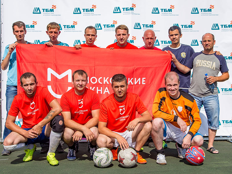 Московские-окна.jpg Московские-окна.jpg