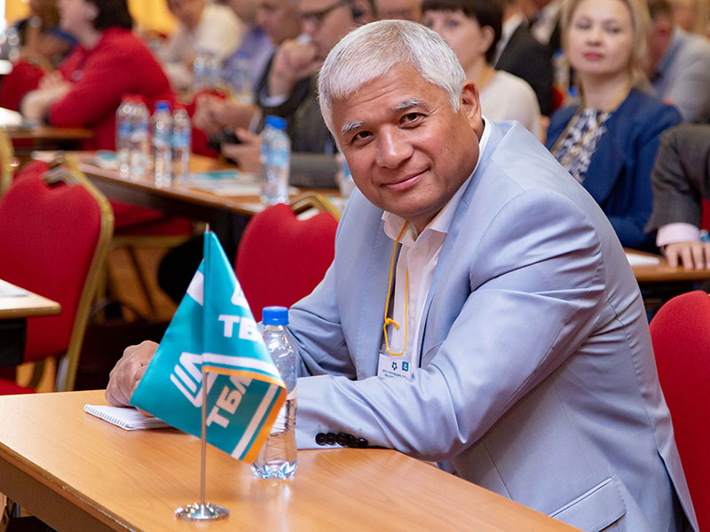 Интервью с Муратом Шакировым