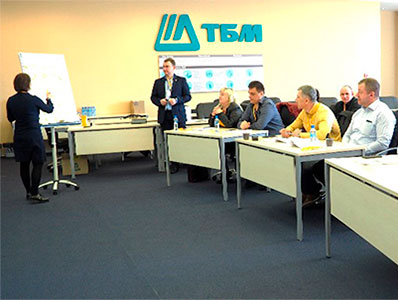 180518_02_001.jpg 180518_02_001.jpg